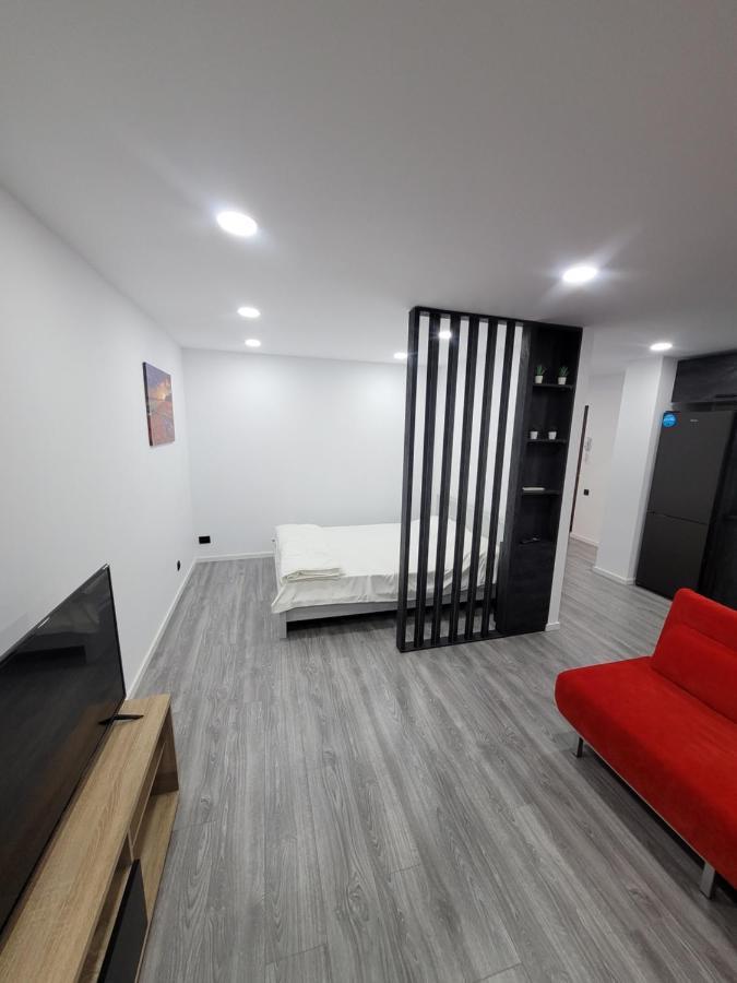 Studio 88 Bukarest Exteriör bild