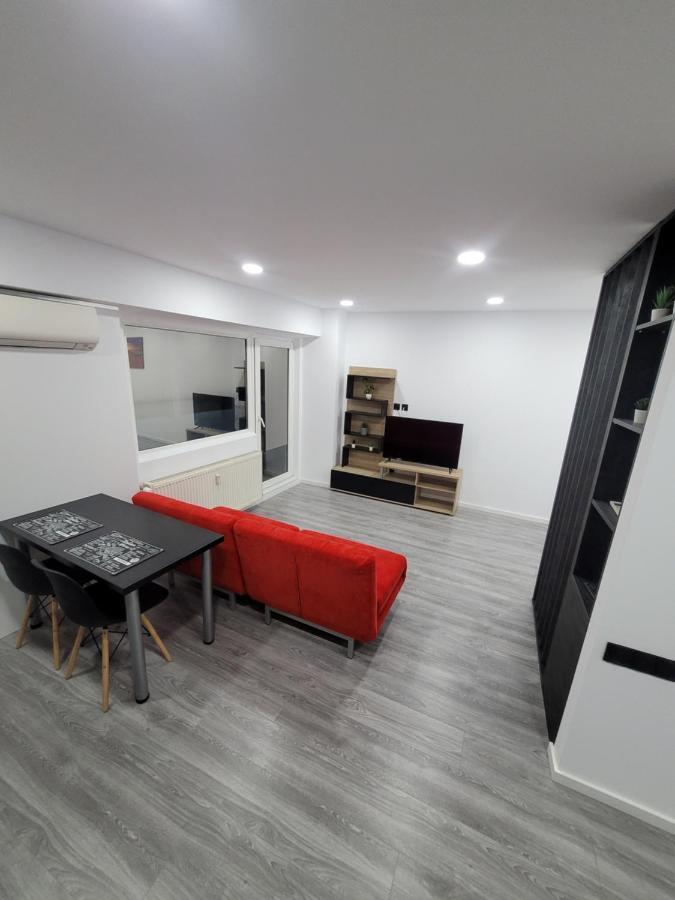 Studio 88 Bukarest Exteriör bild